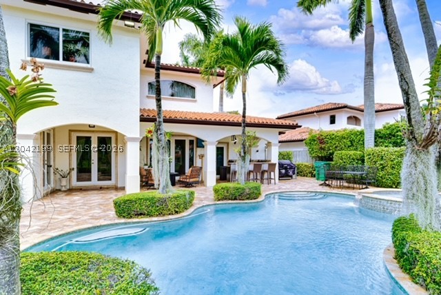 SILVERCREST LAKE ESTATES - Residential Lease