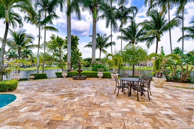 SILVERCREST LAKE ESTATES - Residential Lease
