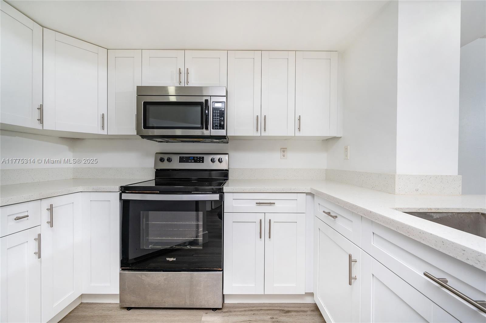 VERABELLA FALLS CONDO - Residential Lease