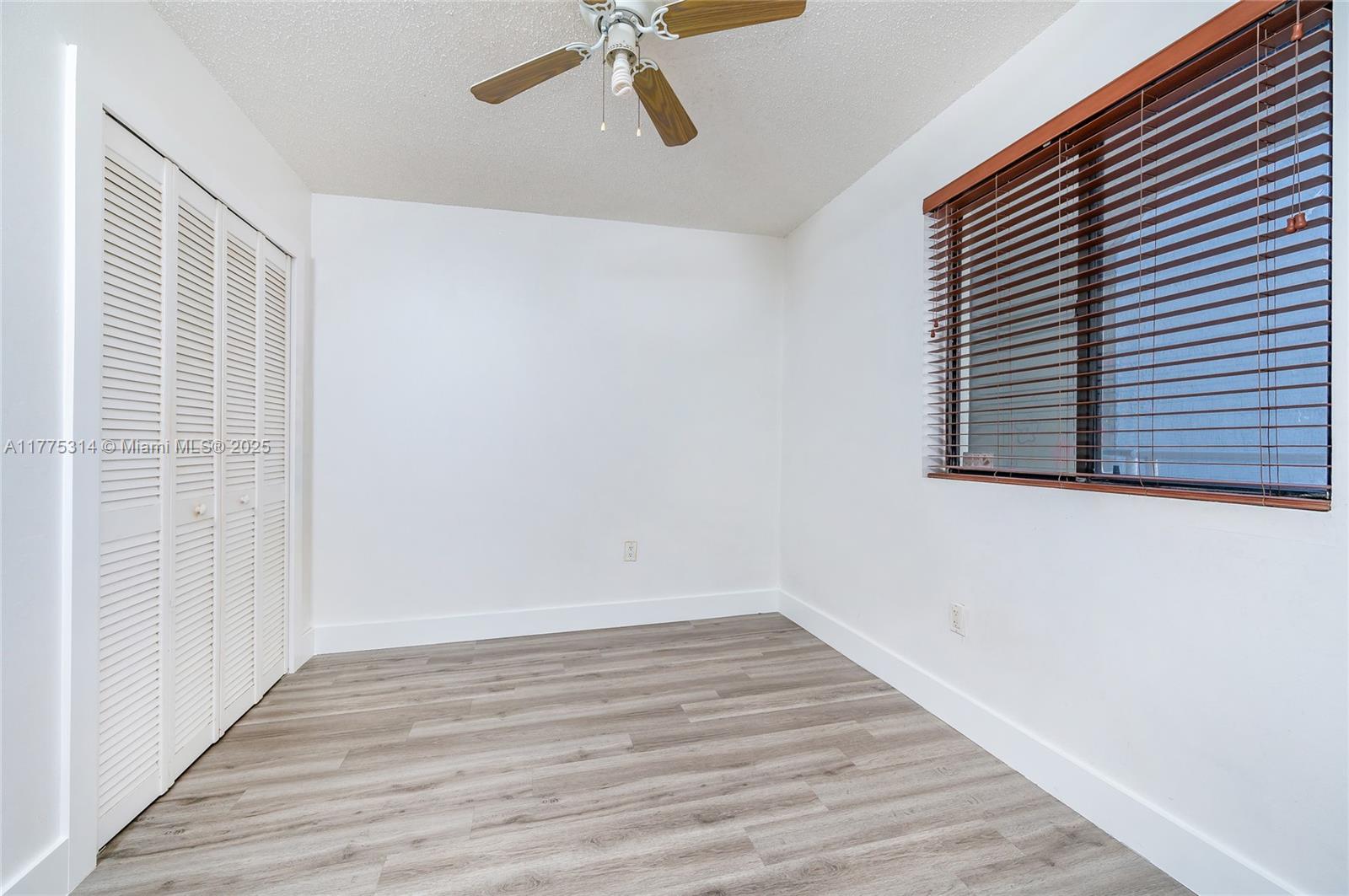 VERABELLA FALLS CONDO - Residential Lease