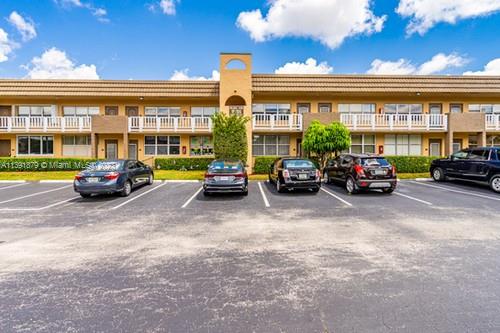 Sunrise Lakes 3 - Residential