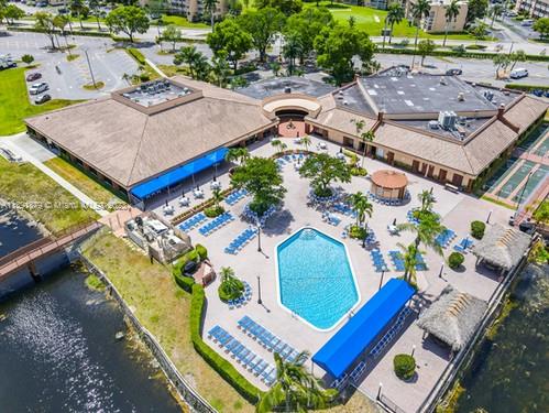Sunrise Lakes 3 - Residential