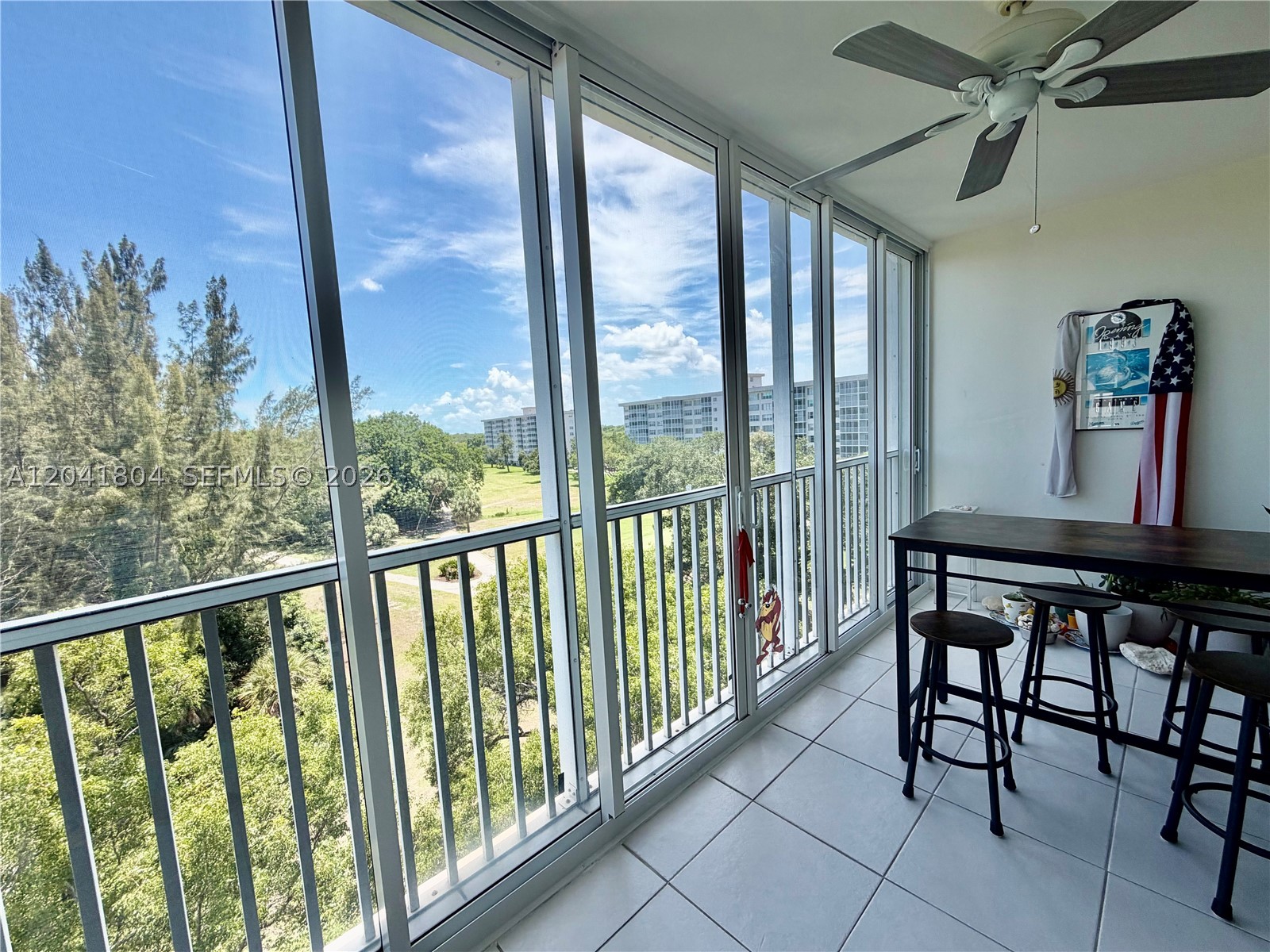 NO 11 PALM-AIRE COUNTRY C - Residential