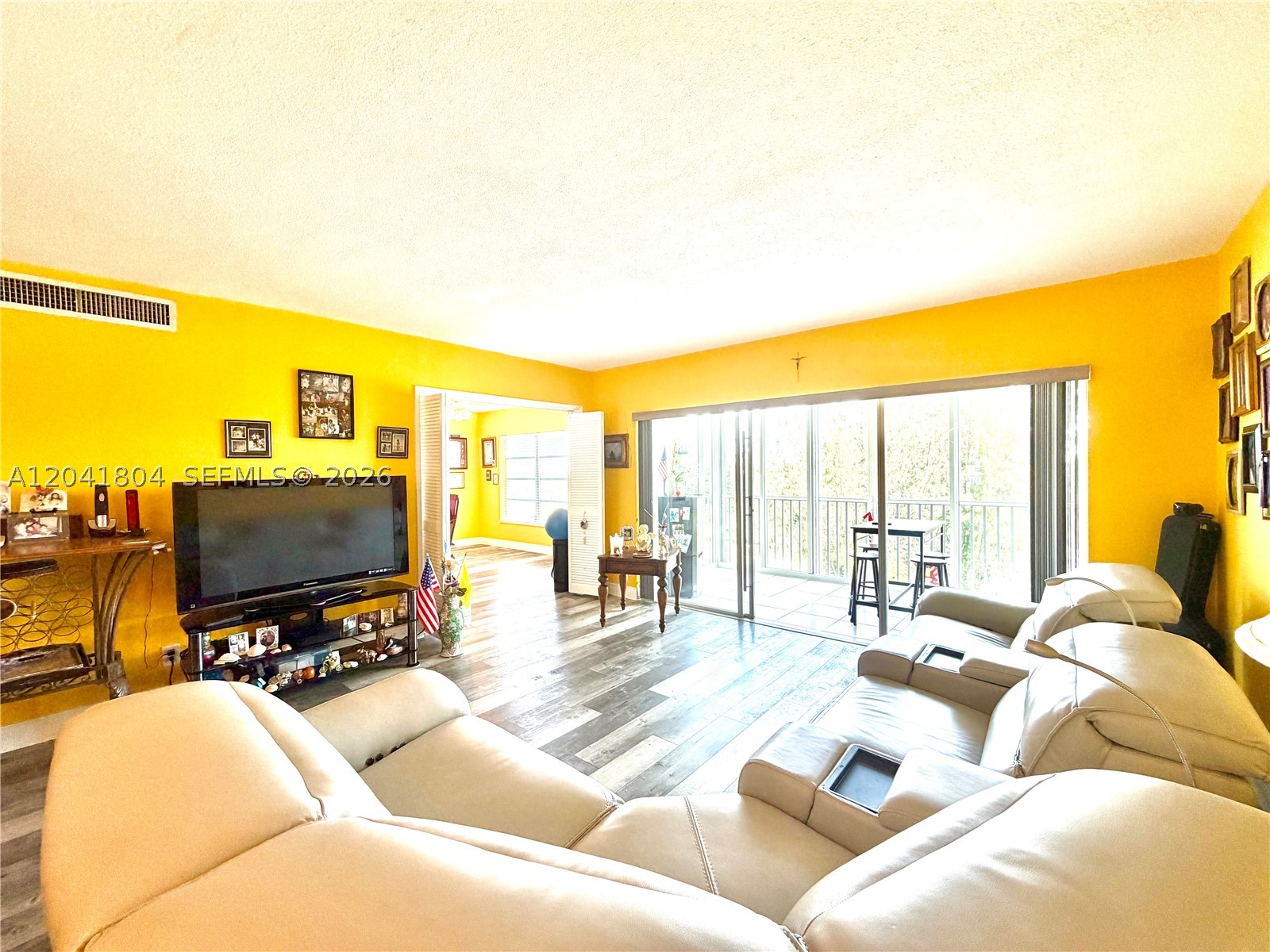NO 11 PALM-AIRE COUNTRY C - Residential