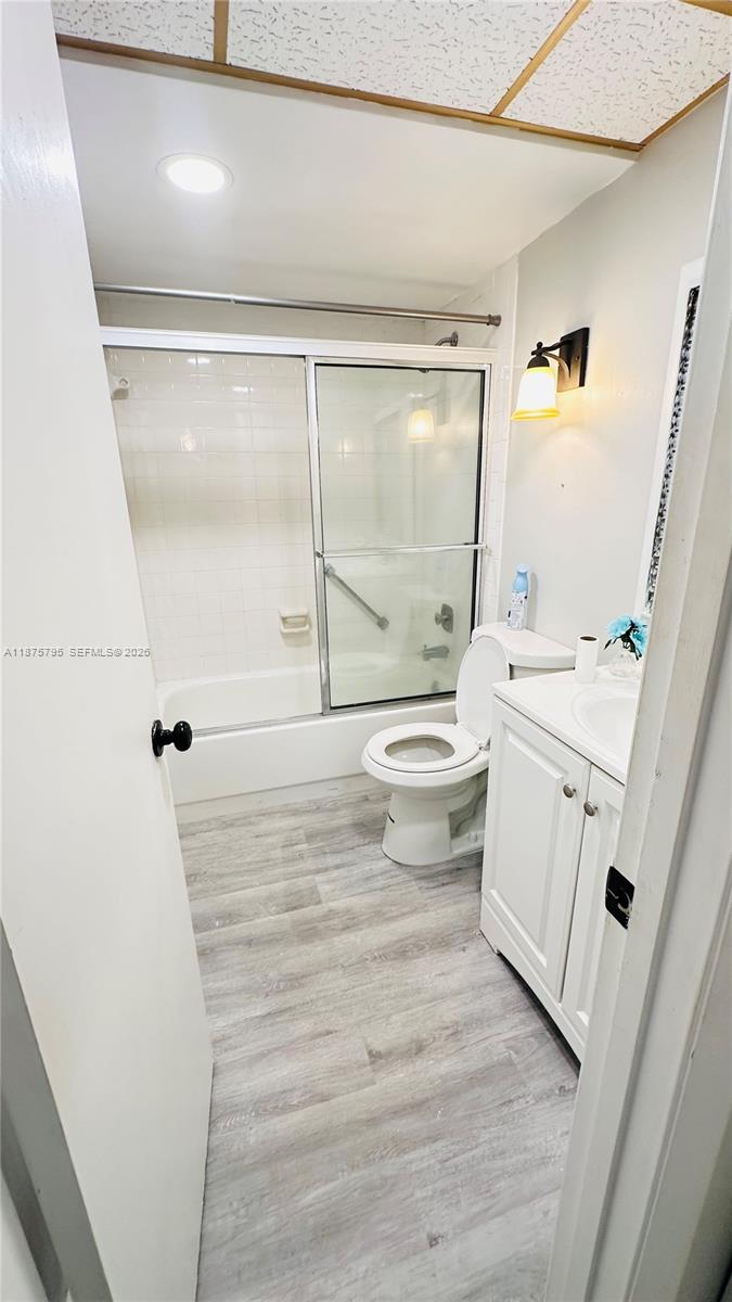 OMEGA CONDO NO 3 - Residential