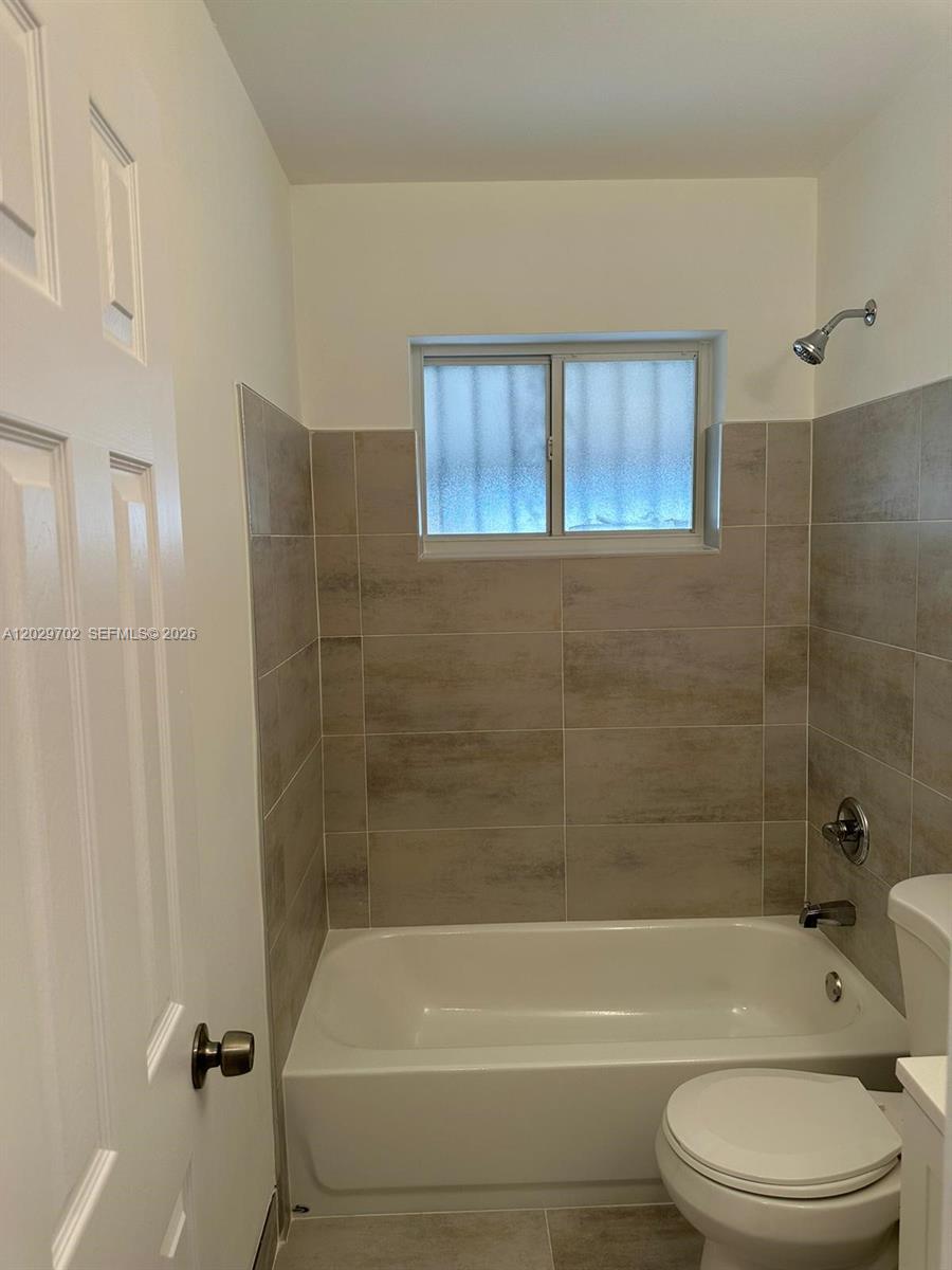 REIS SUB - Residential Lease
