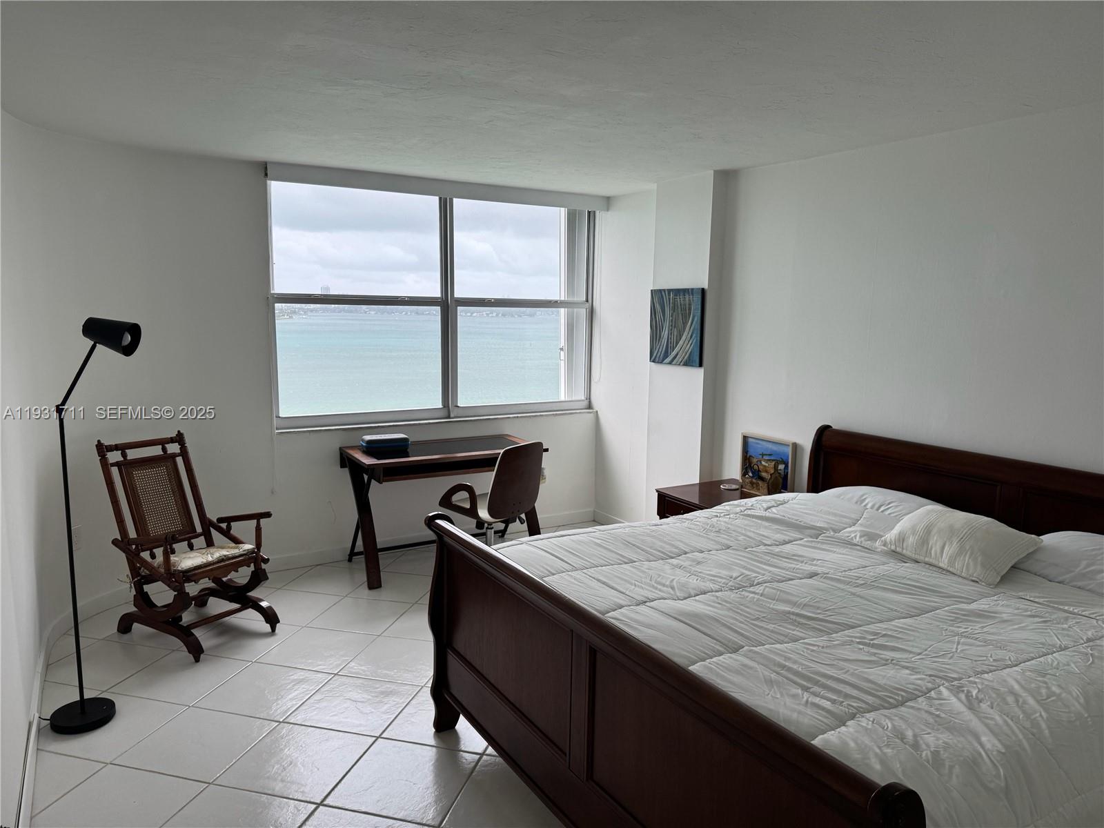 MAJORCA TOWERS CONDO - Residential Lease