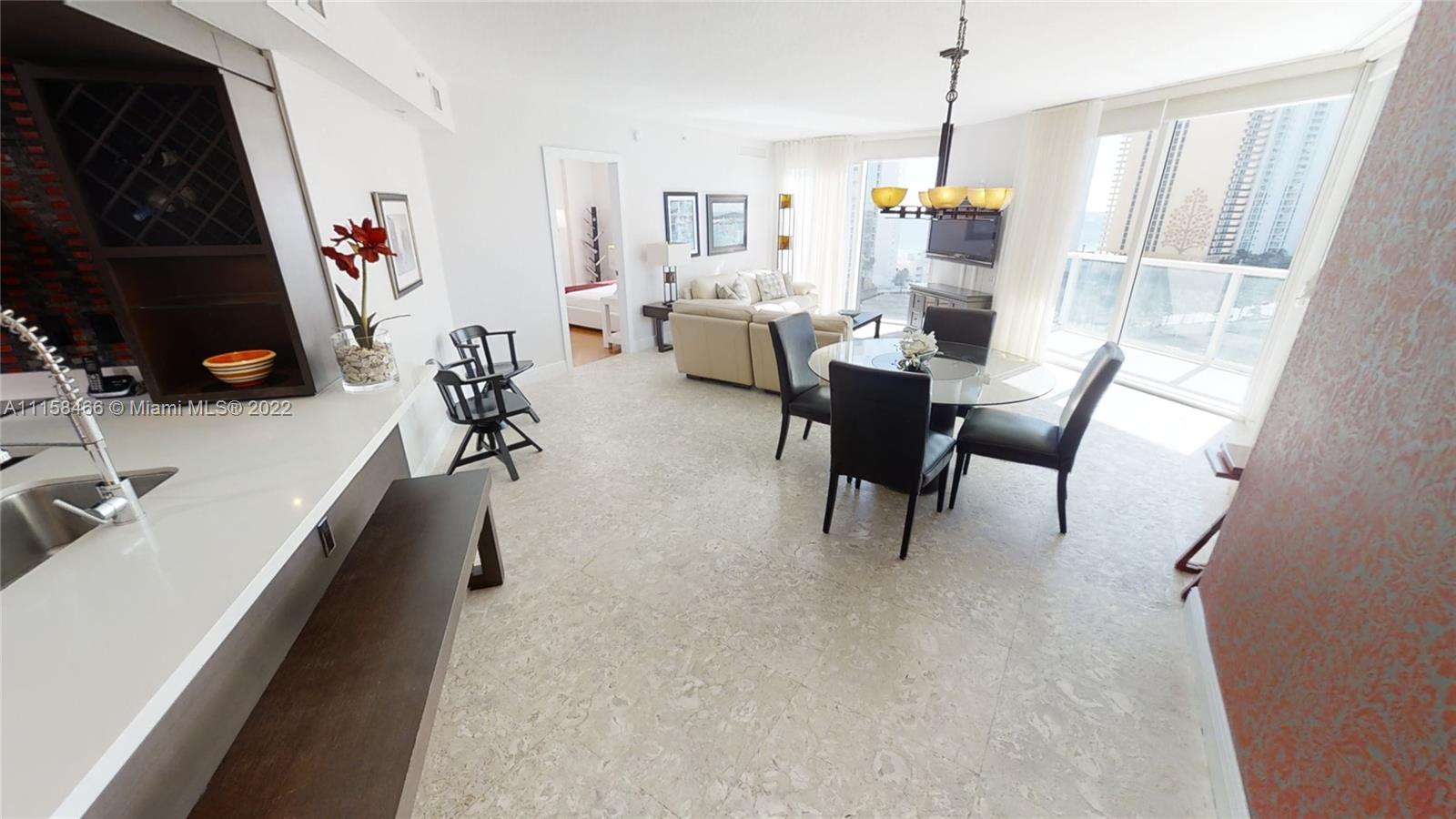 ST TROPEZ ON THE BAY II C - Residential