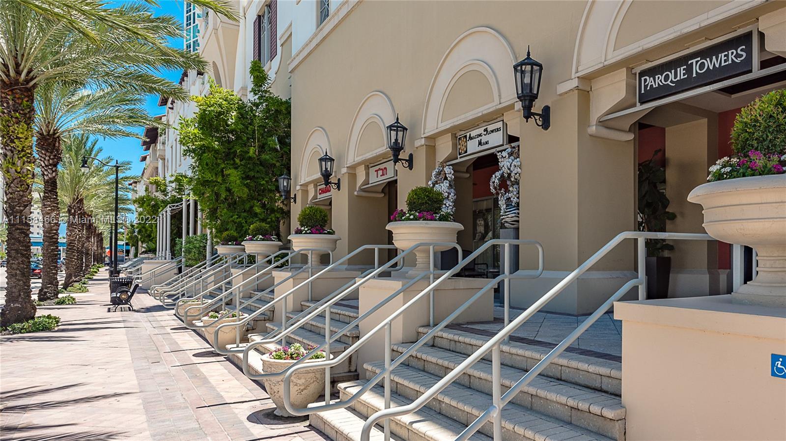 ST TROPEZ ON THE BAY II C - Residential