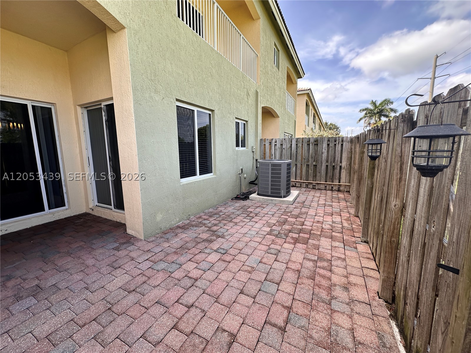 CALI GREENS - Residential