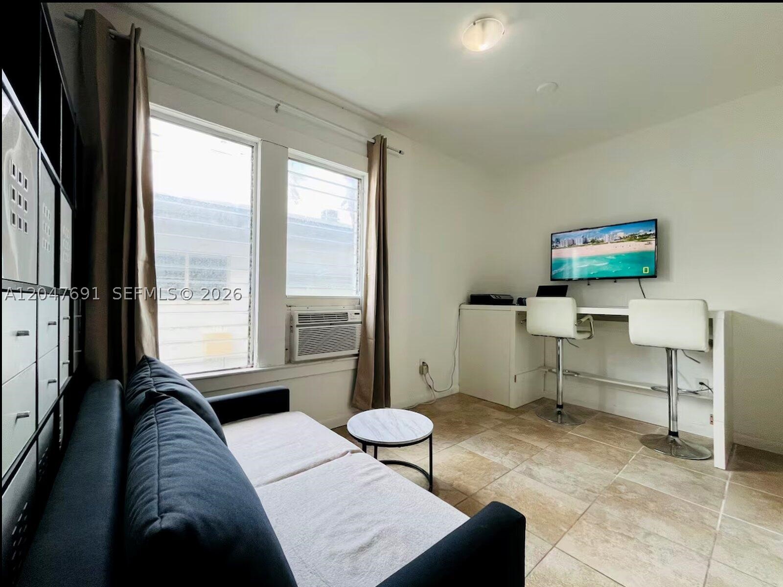 THE PATRICIA CONDO - Residential