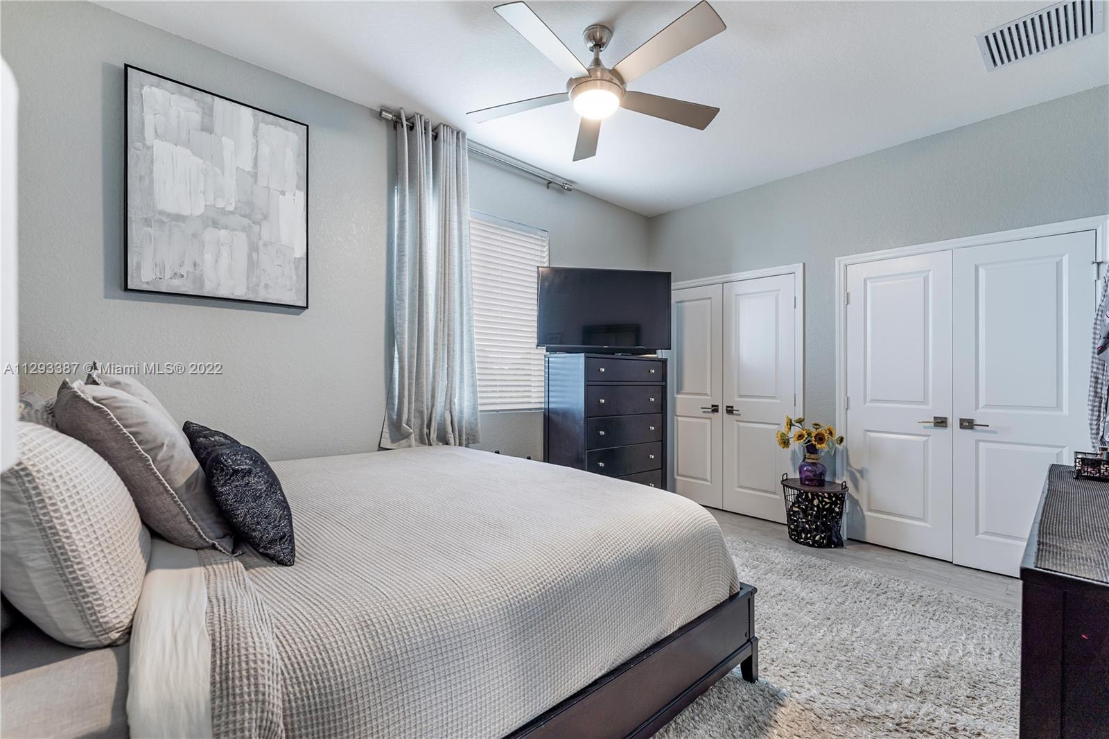 PRINCETON - Residential