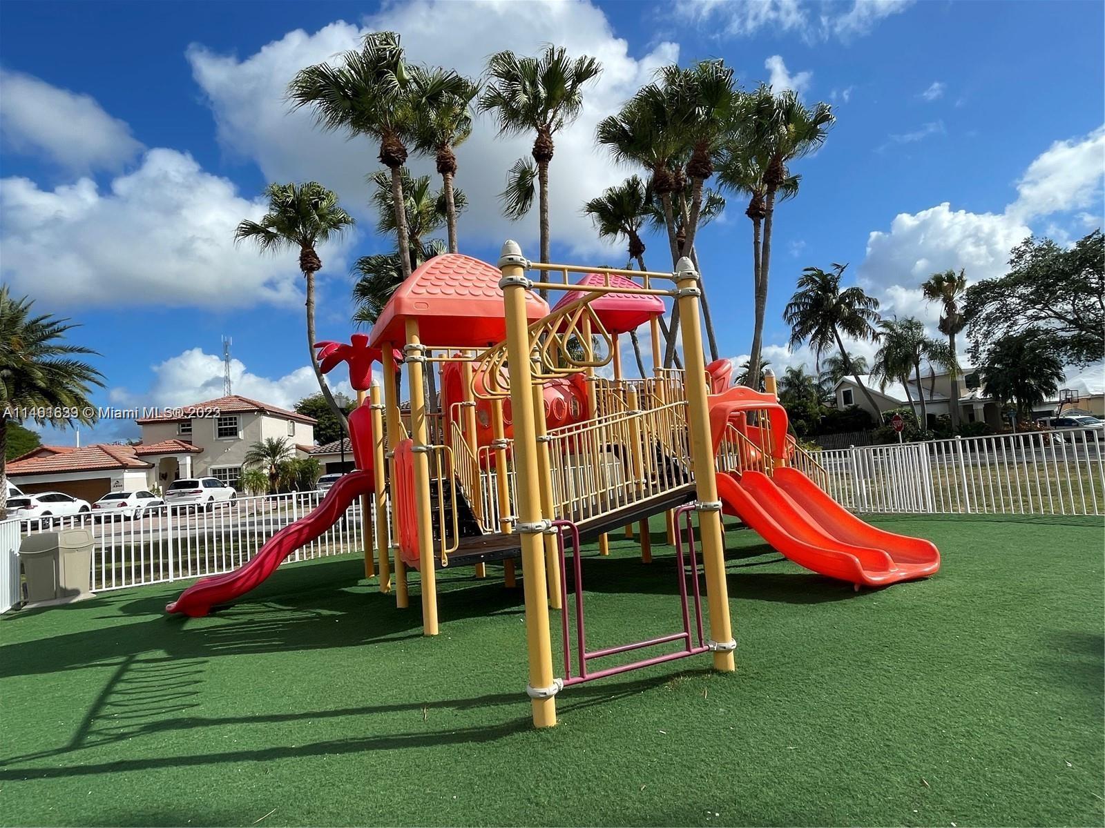 MARBELLA PARK - Residential