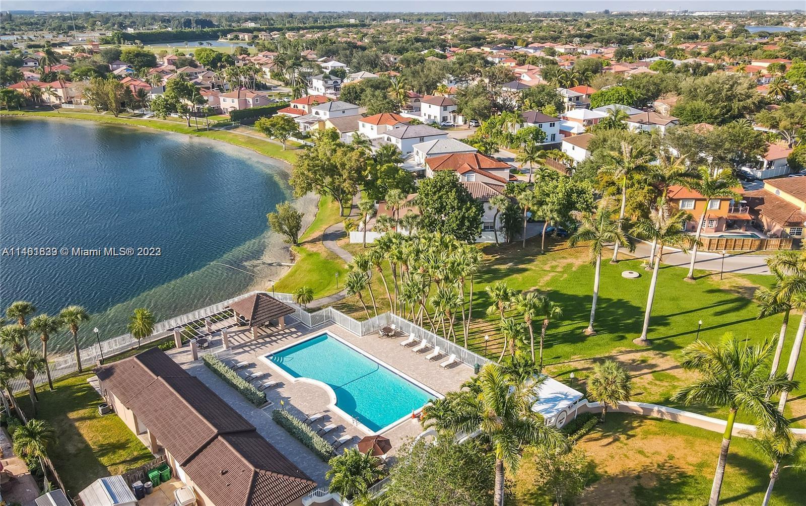 MARBELLA PARK - Residential