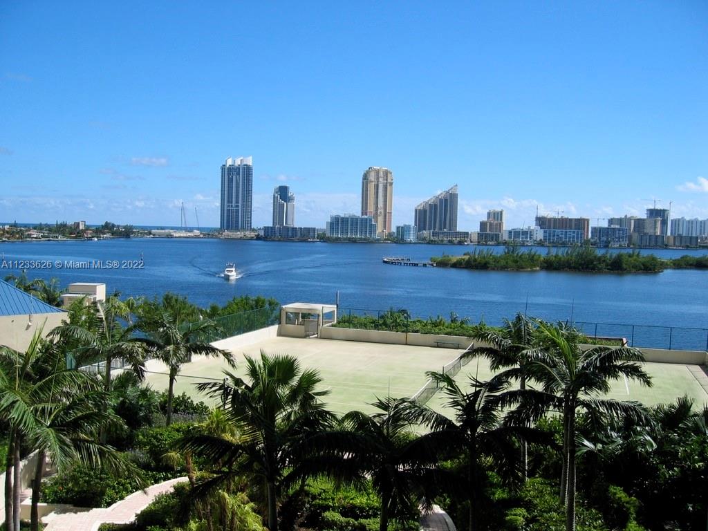100 HIDDEN BAY CONDO - Residential Lease