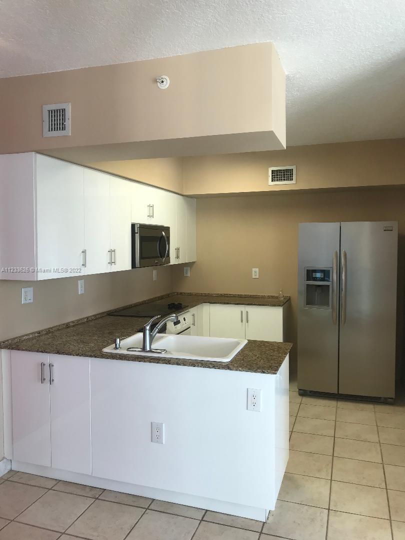 100 HIDDEN BAY CONDO - Residential Lease