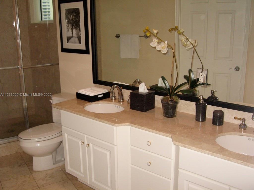 100 HIDDEN BAY CONDO - Residential Lease
