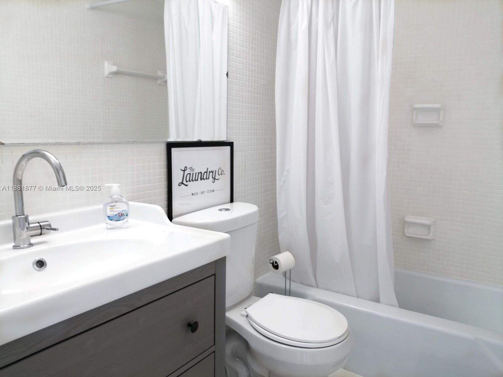 HOME TOWER CONDO - Residential