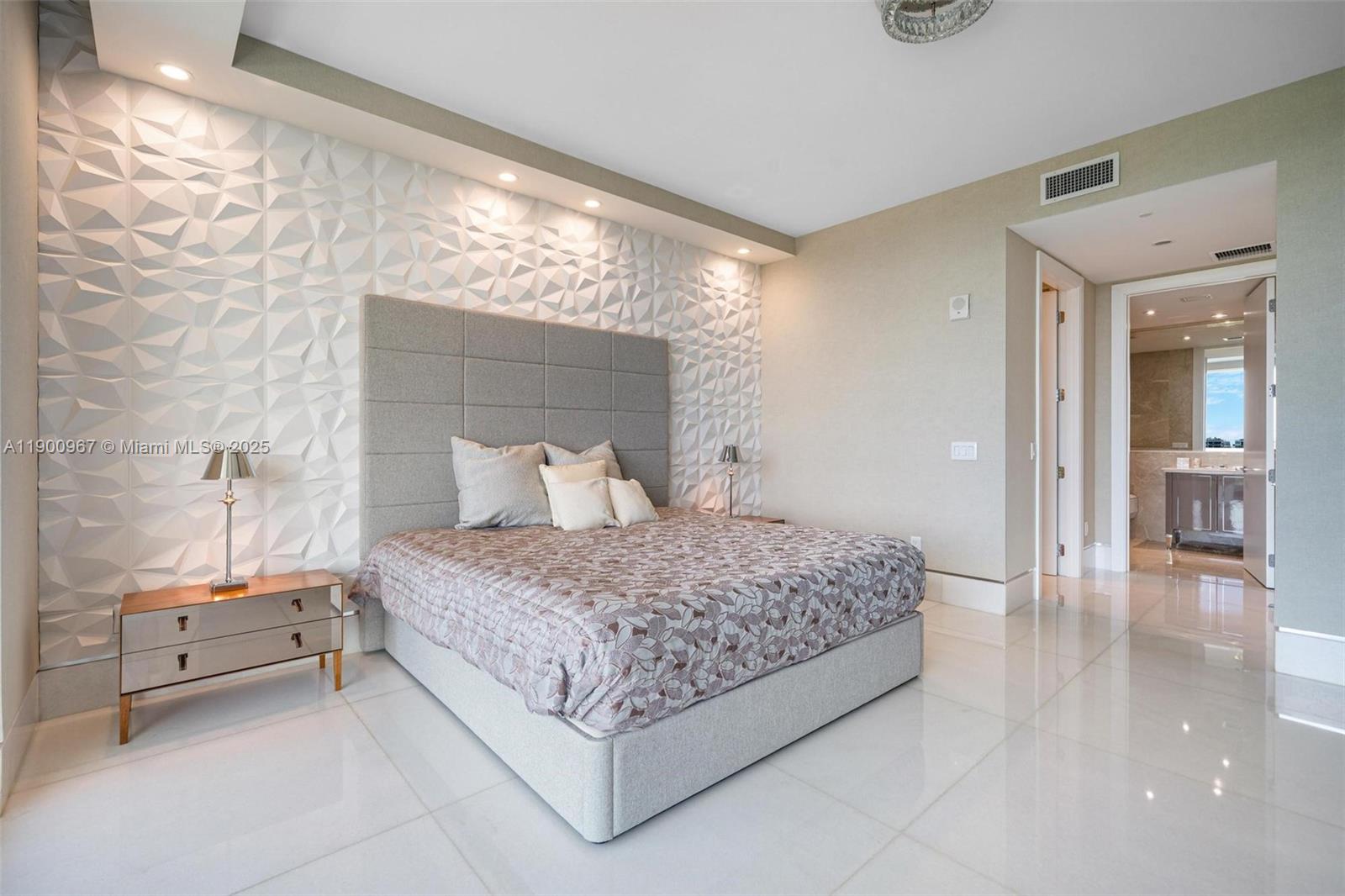 ALTOS DEL MAR NO. 5 - Residential