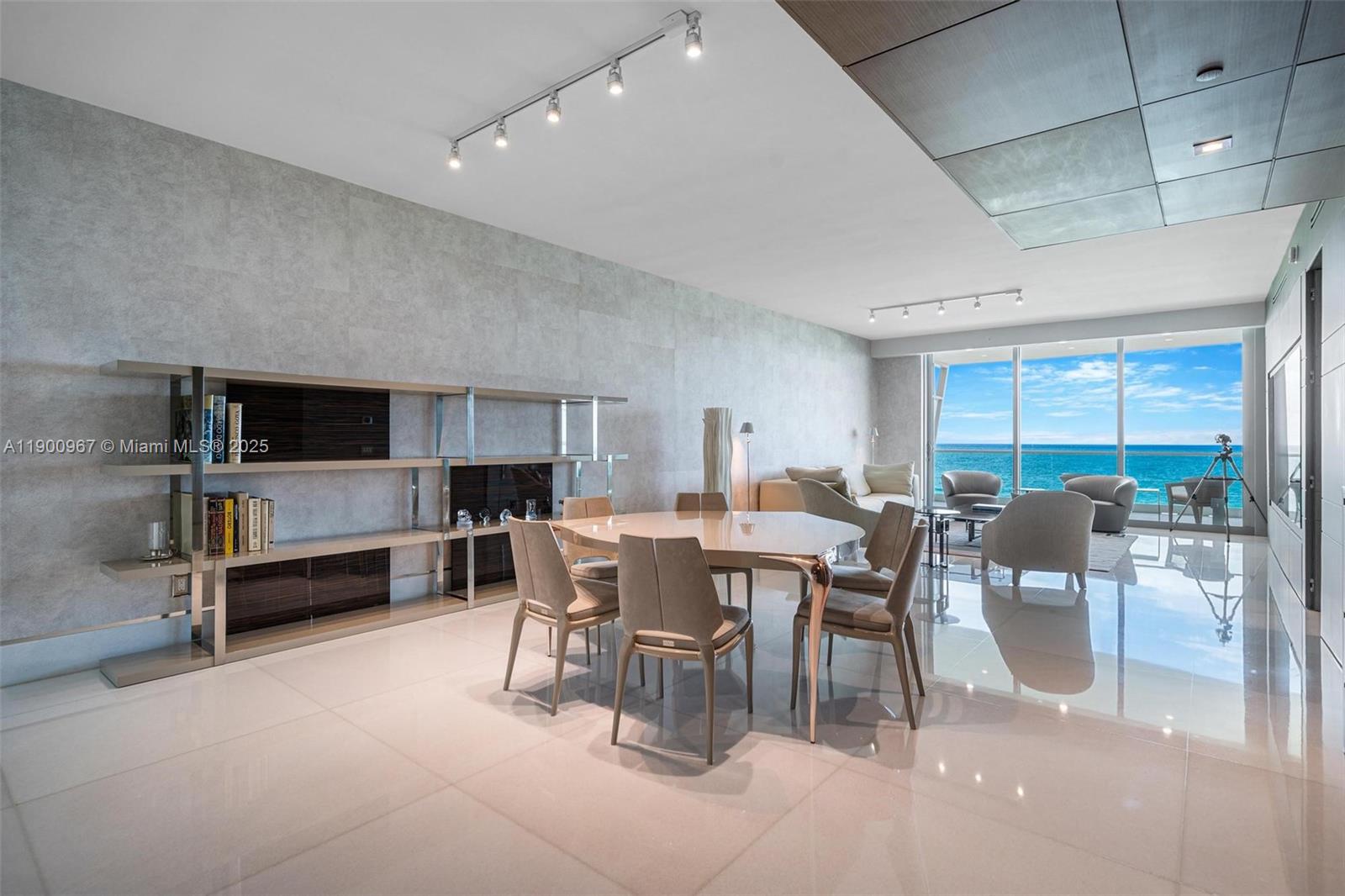 ALTOS DEL MAR NO. 5 - Residential