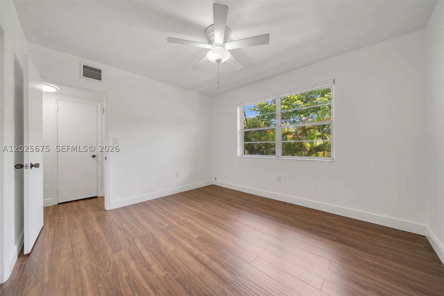 PATHWAYS CONDO - Residential