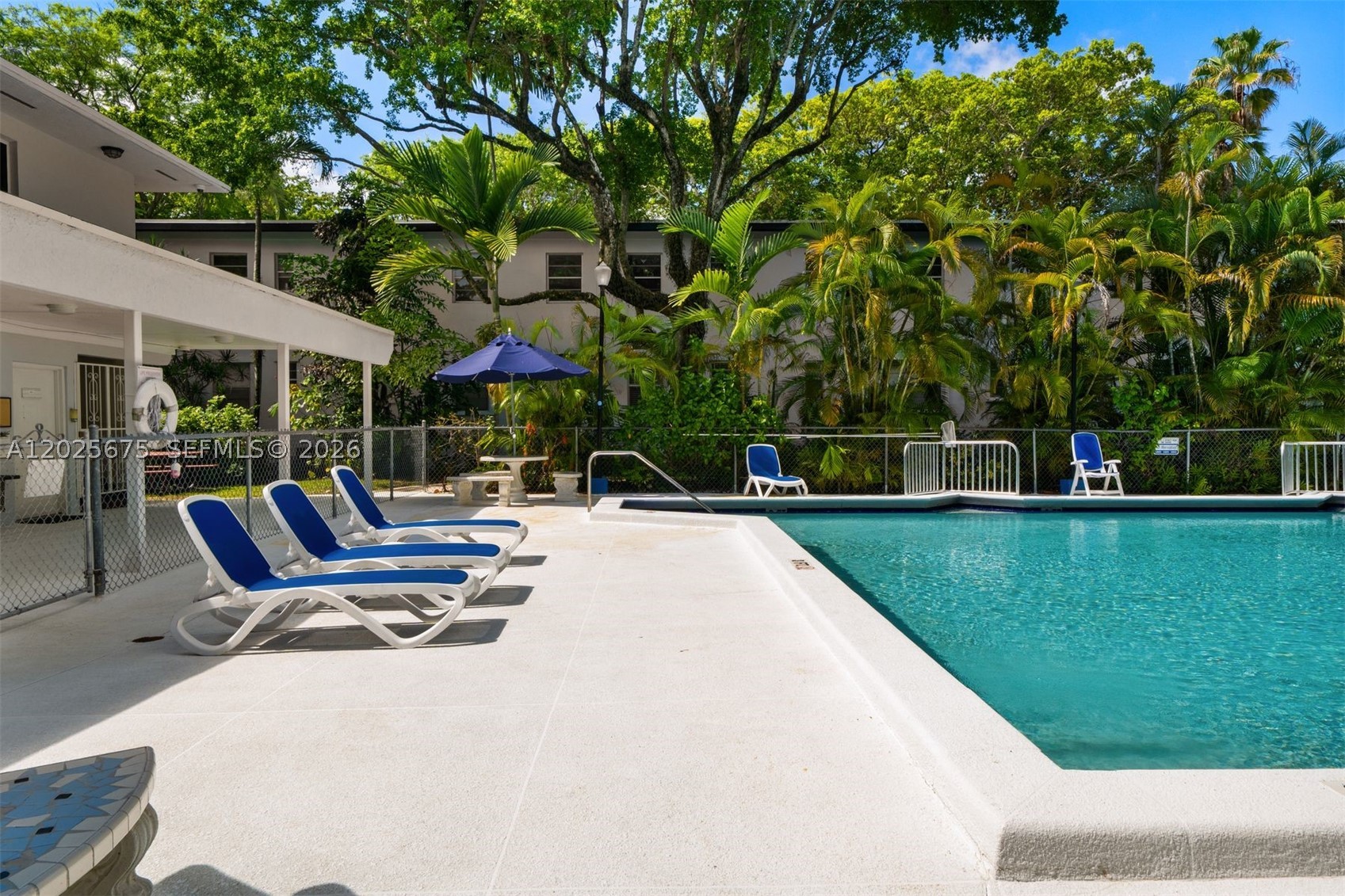 PATHWAYS CONDO - Residential