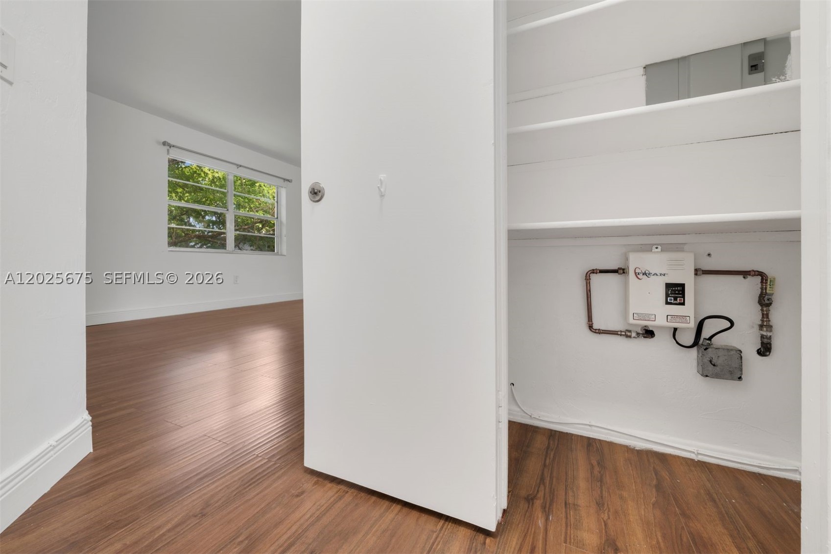 PATHWAYS CONDO - Residential