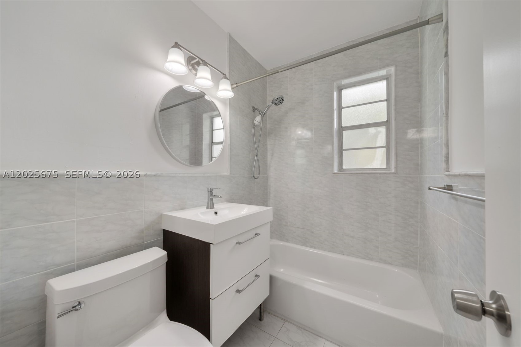 PATHWAYS CONDO - Residential