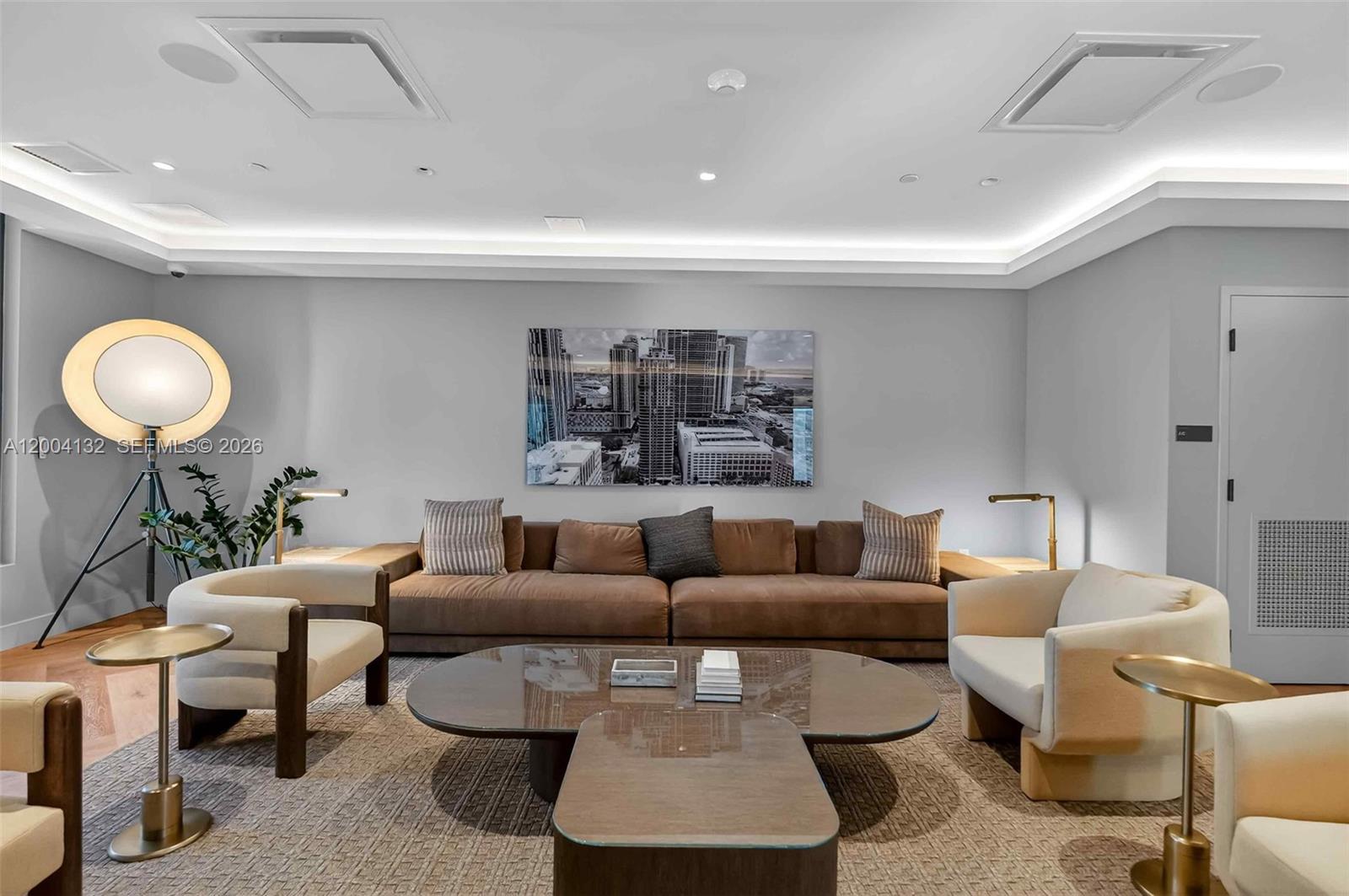 501 FIRST RESIDENCES - Residential
