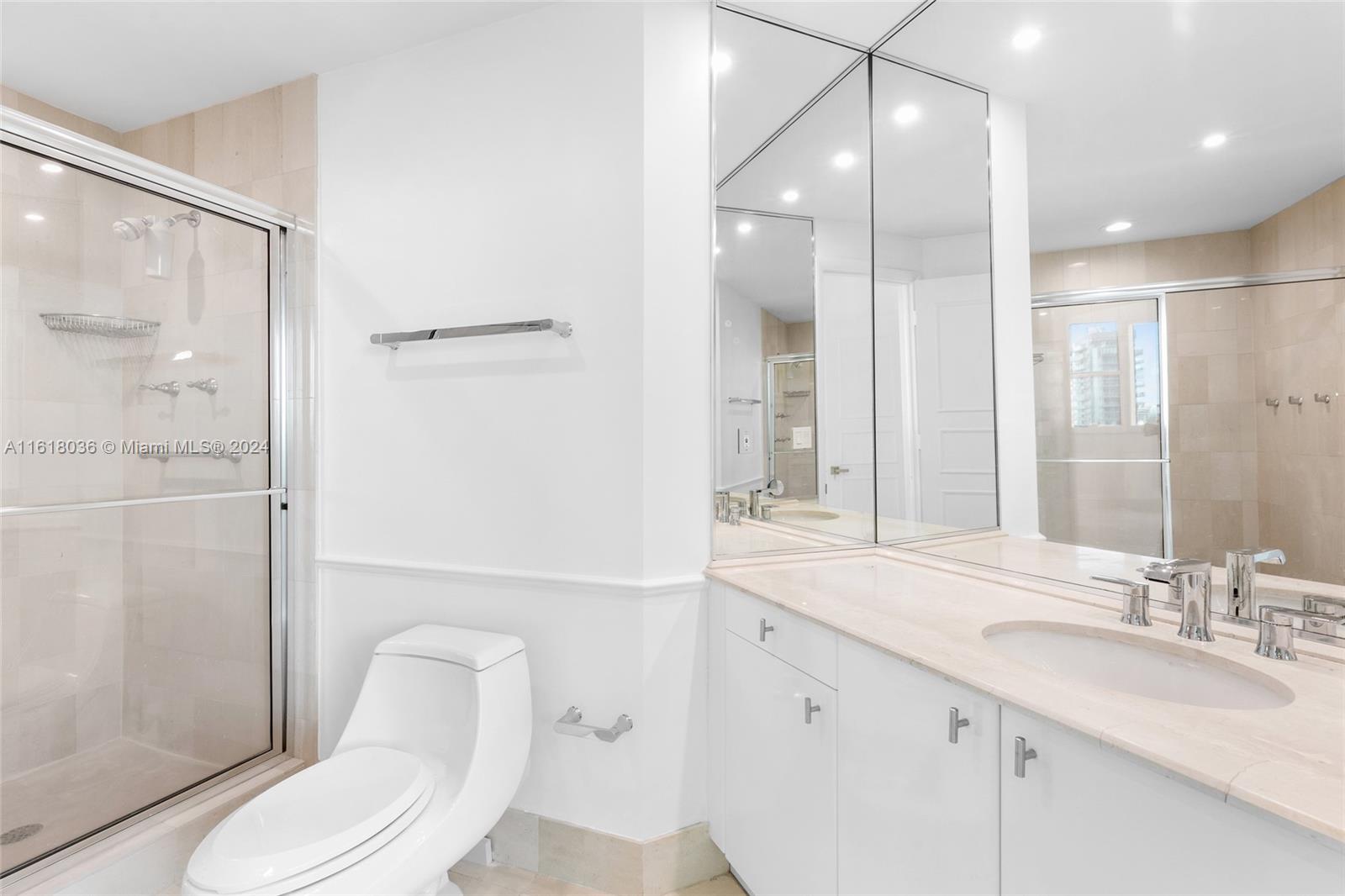 PORTOFINO TOWER CONDO - Residential Lease