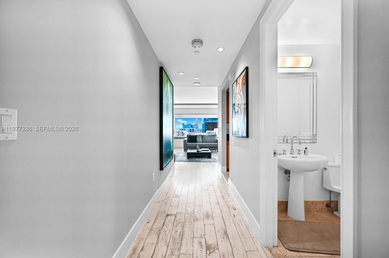 MILLENNIUM TOWER CONDOMIN - Residential