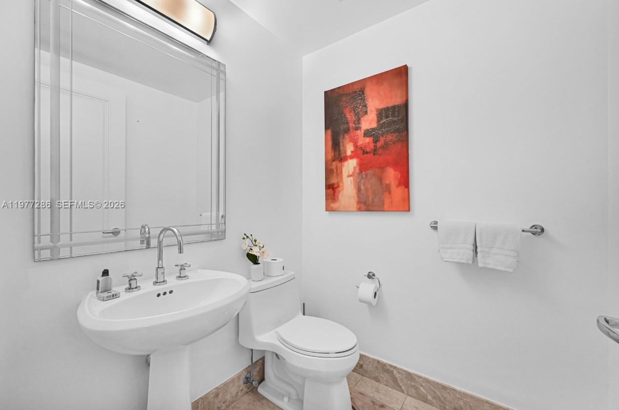 MILLENNIUM TOWER CONDOMIN - Residential