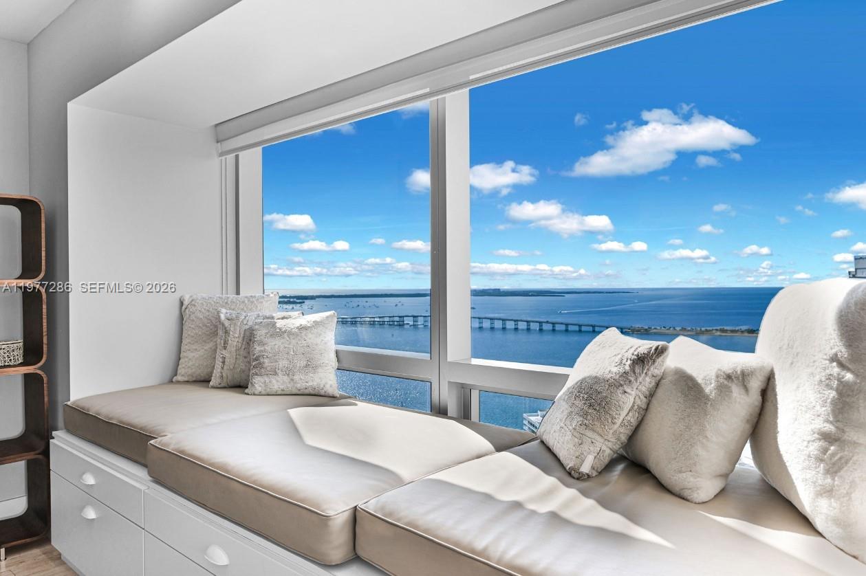 MILLENNIUM TOWER CONDOMIN - Residential
