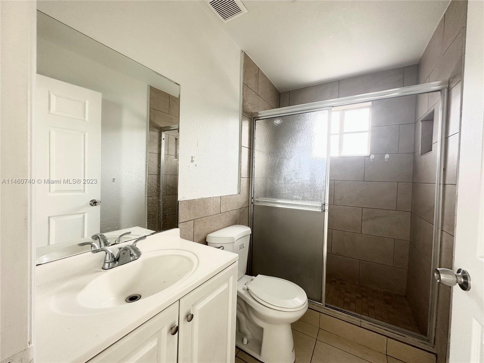MELROSE HEIGHTS 4TH SEC - Residential Lease