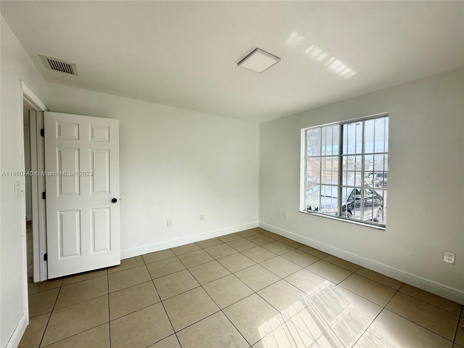 MELROSE HEIGHTS 4TH SEC - Residential Lease