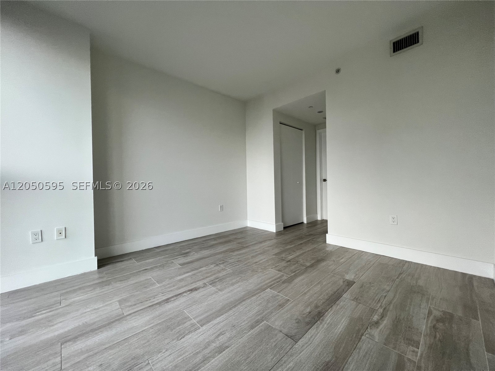 3401 MIDTOWN CONDO - Residential Lease