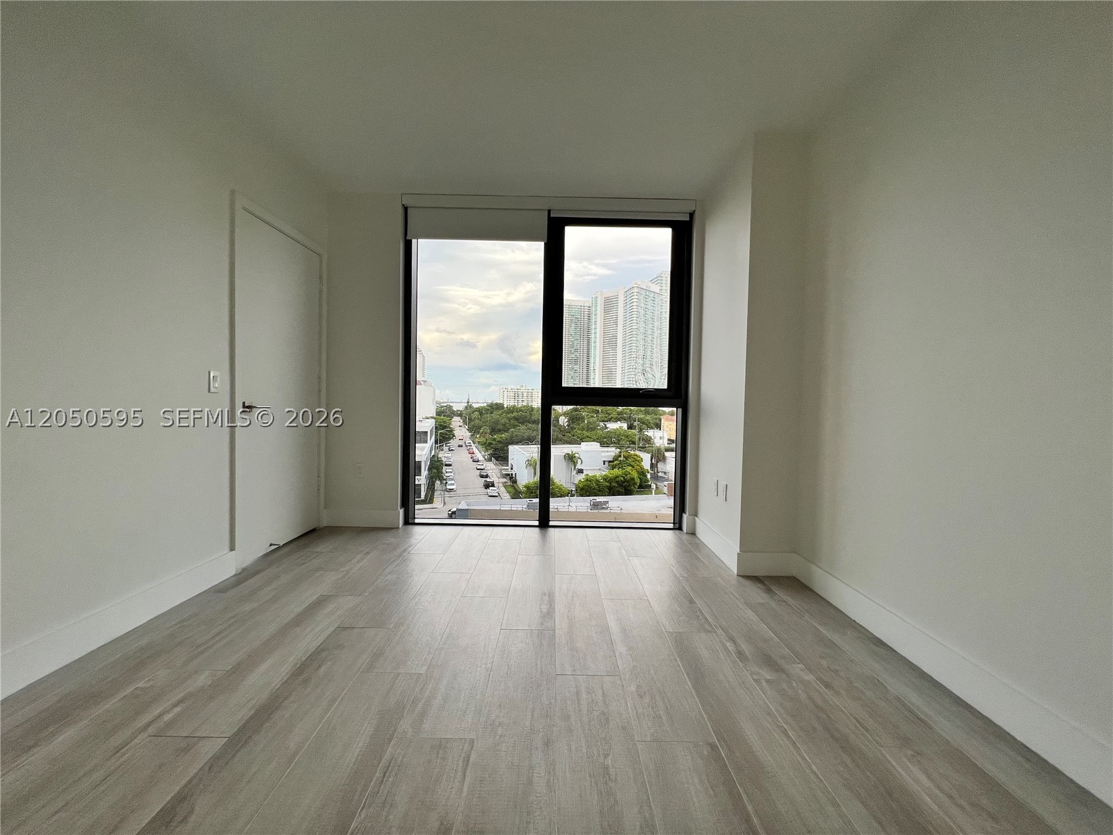 3401 MIDTOWN CONDO - Residential Lease