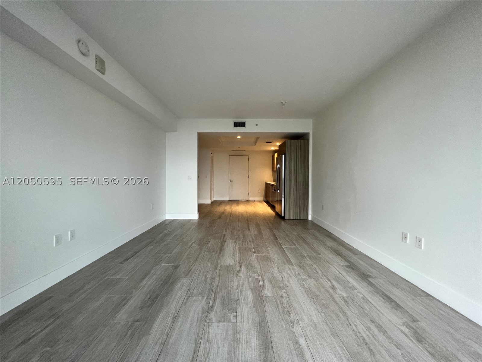 3401 MIDTOWN CONDO - Residential Lease