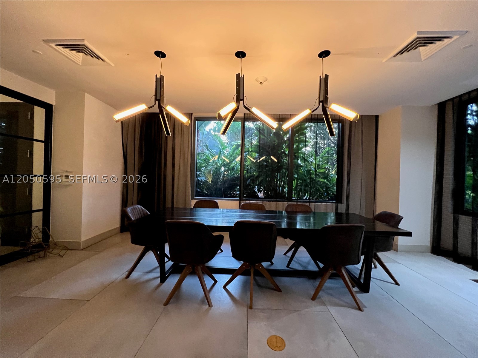 3401 MIDTOWN CONDO - Residential Lease
