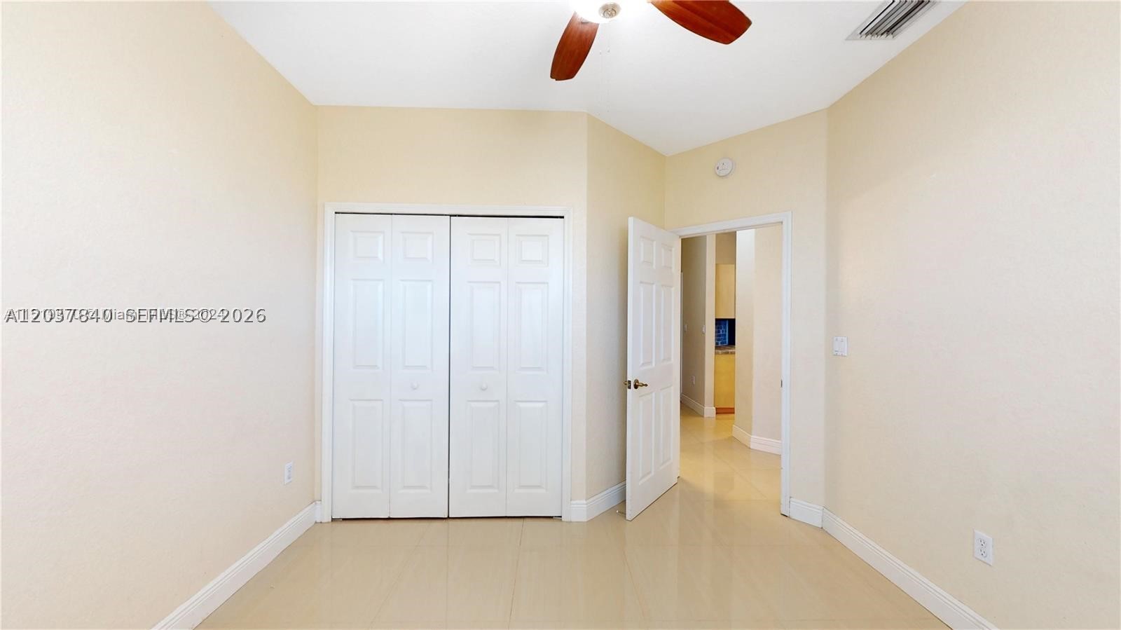 KENDALL BREEZE SOUTH - Residential