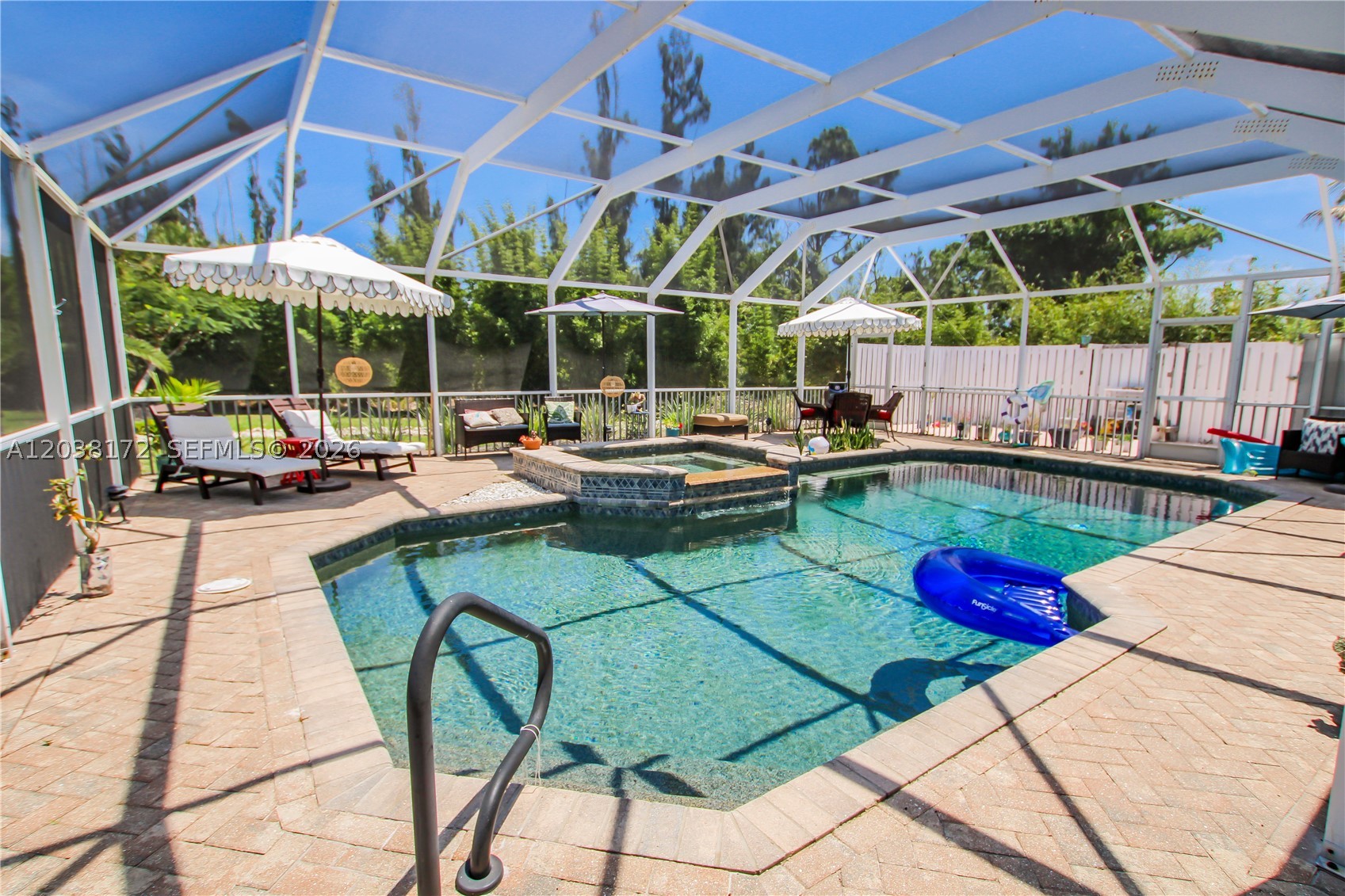 KREAMER'S AVOCADO - Residential