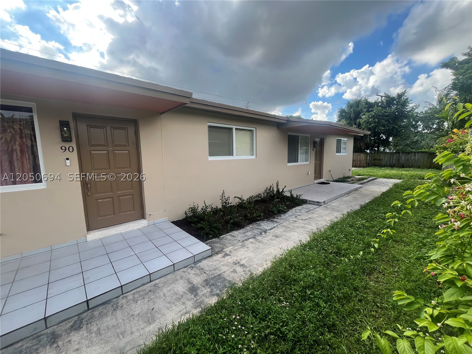 TOWN OF HIALEAH 1 ADDN AM - Residential Lease