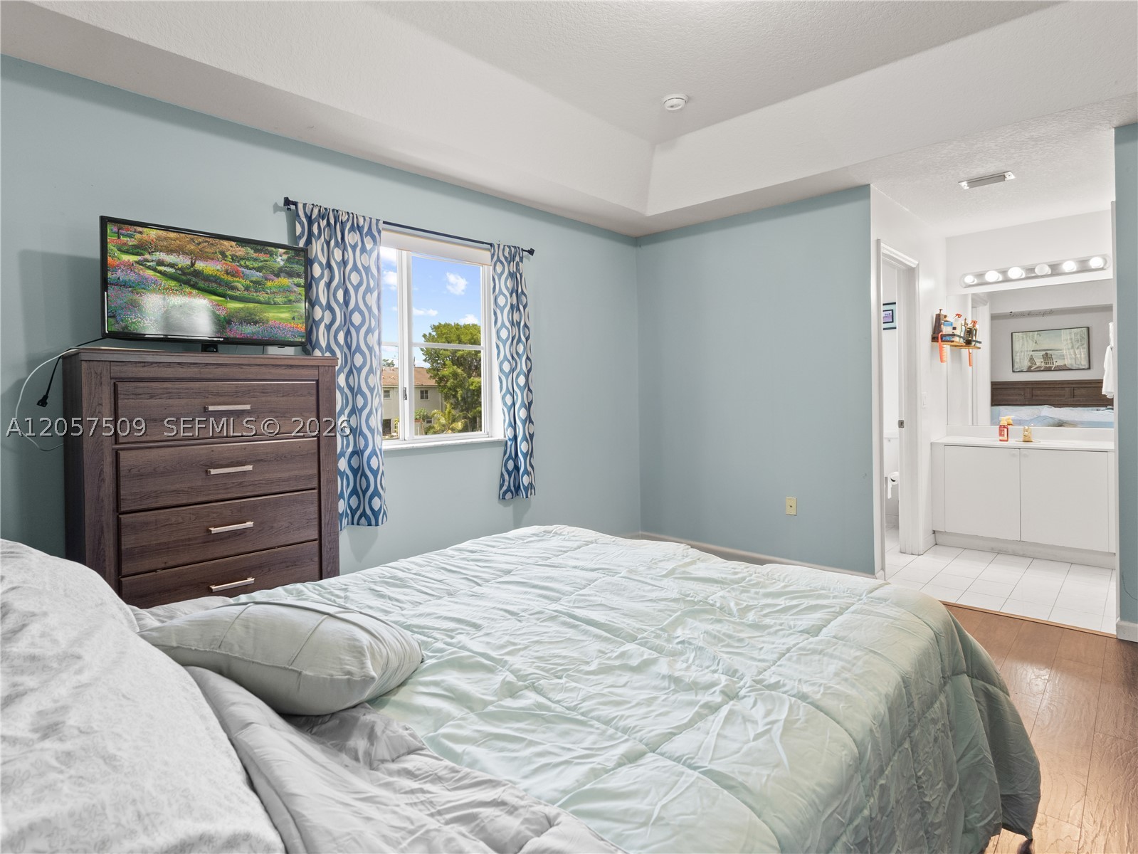 VENETIA GROVE - Residential