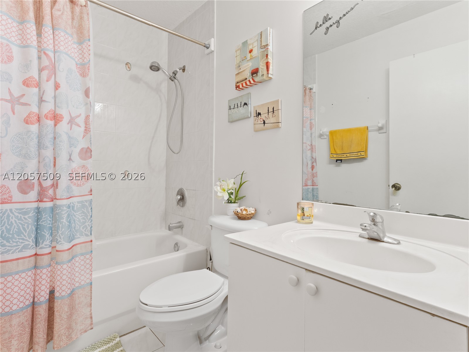 VENETIA GROVE - Residential