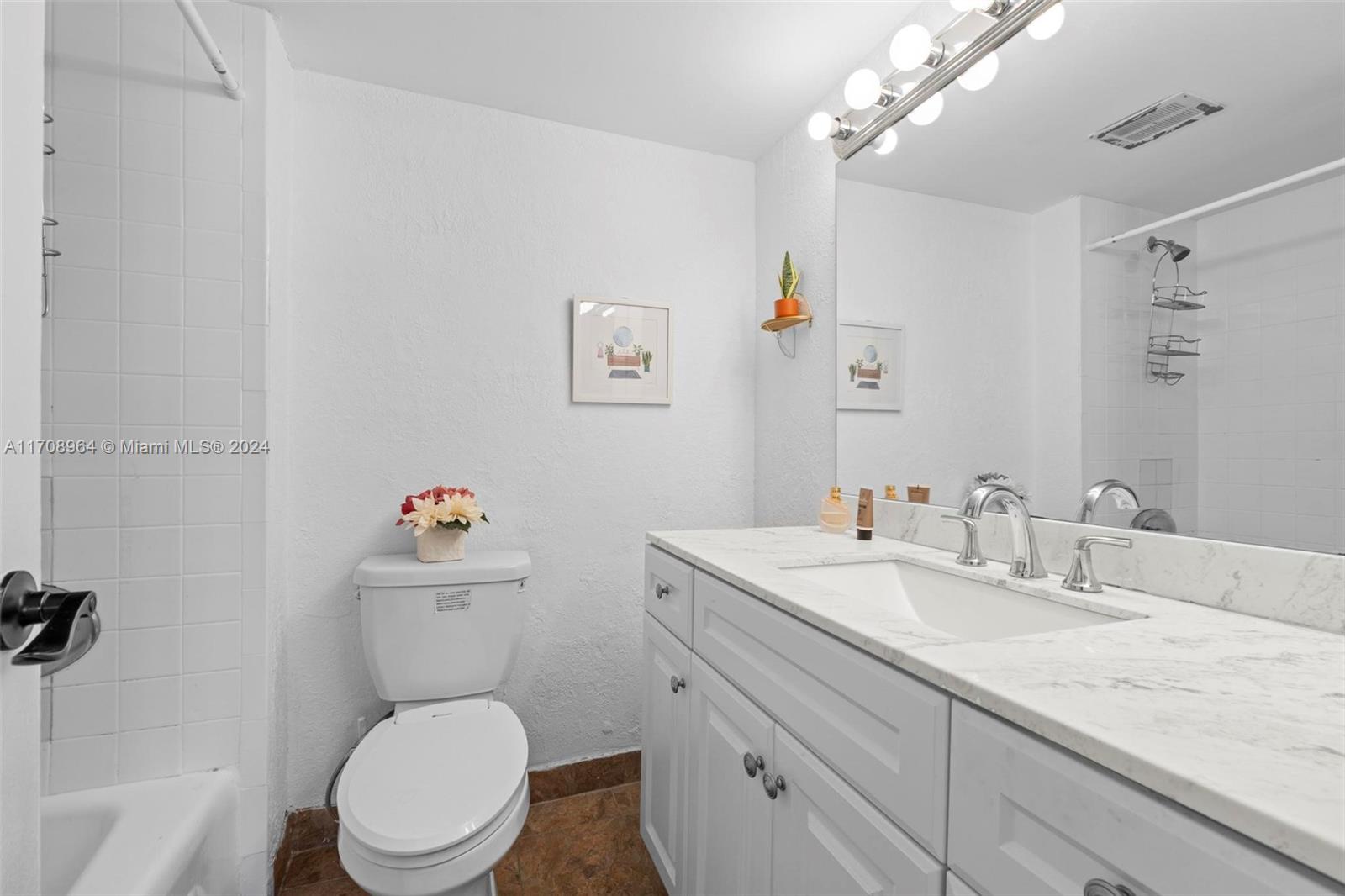 DORAL GARDENS CONDO - Residential