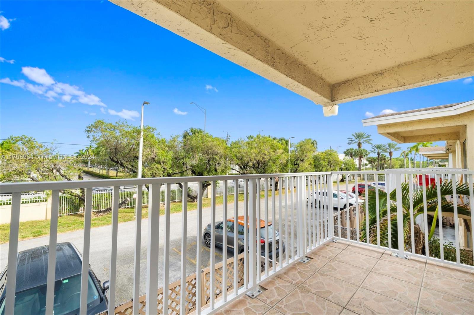 DORAL GARDENS CONDO - Residential