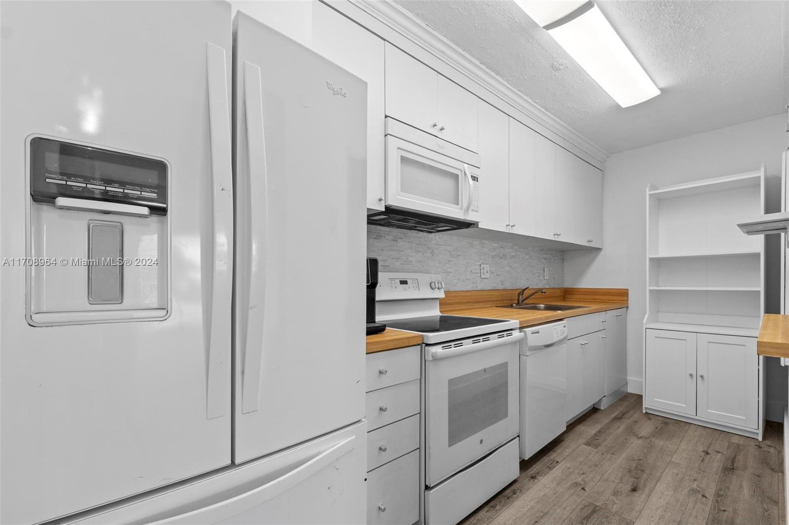 DORAL GARDENS CONDO - Residential