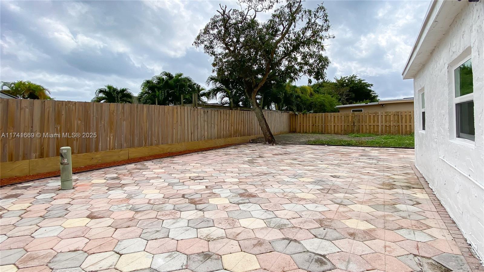 SANDALFOOT COVE SEC 7 AND - Residential Lease