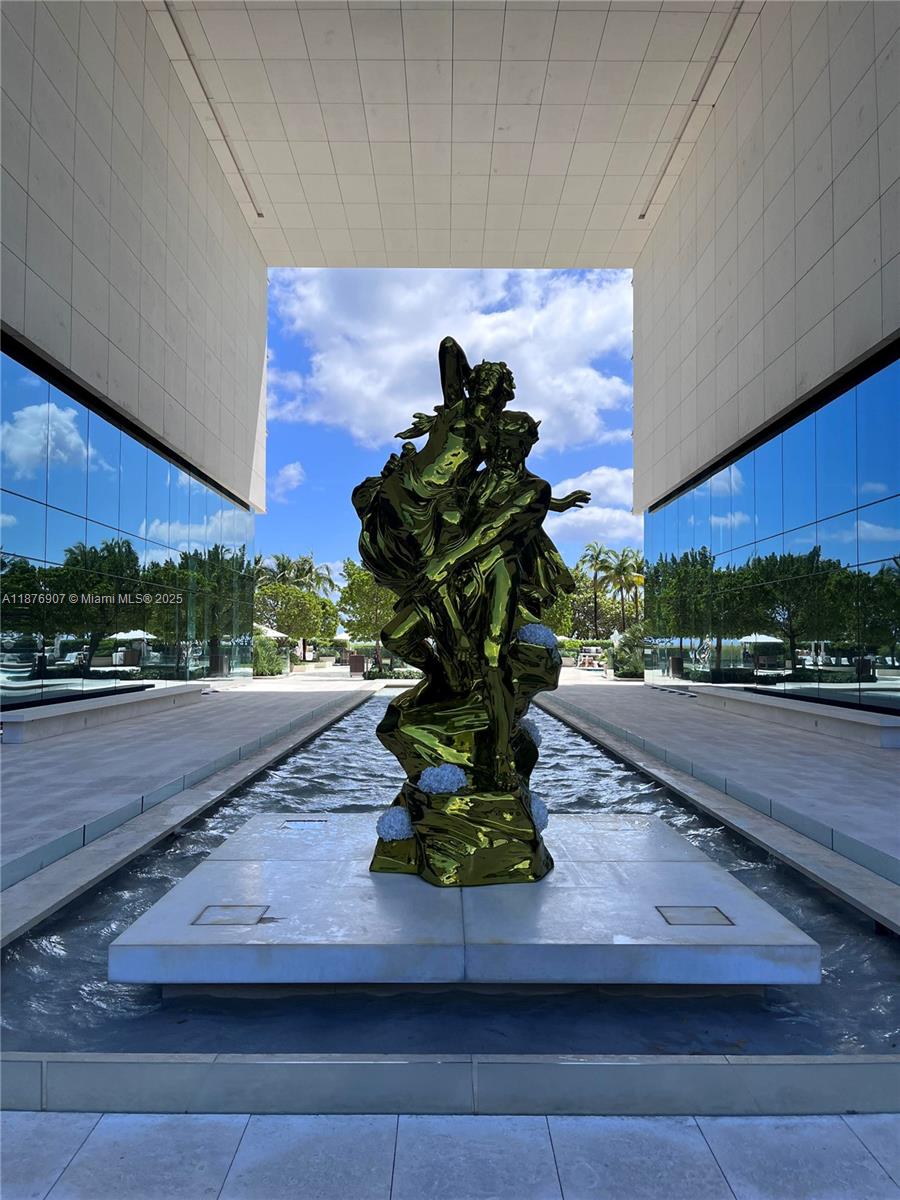 OCEANA BAL HARBOUR CONDO - Residential