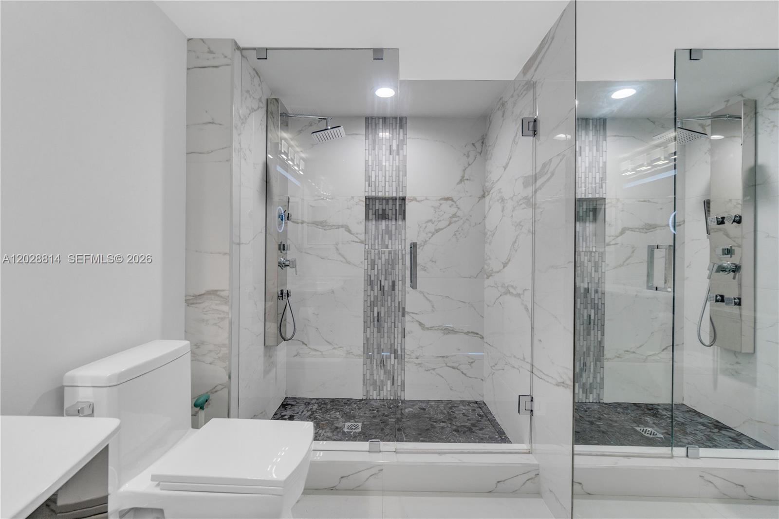THE MARK ON BRICKELL COND - Residential Lease